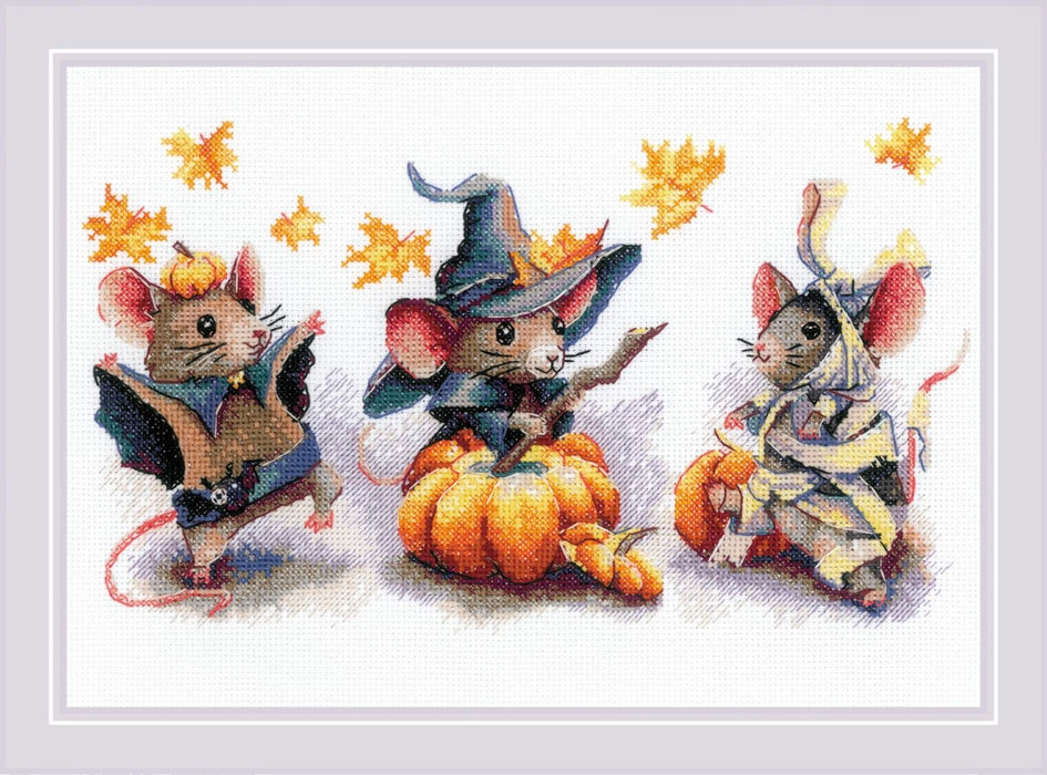 Riolis Cross Stitch Kit- 'Spooky Mouse Trio' (2241)
