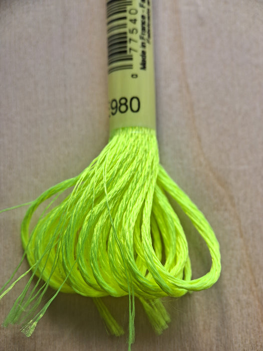 DMC Light Effects Thread-E980 (Neon Yellow)