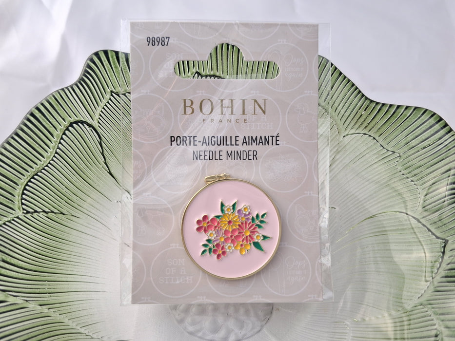 Bohin Magnetic Needle Minder- Flowers