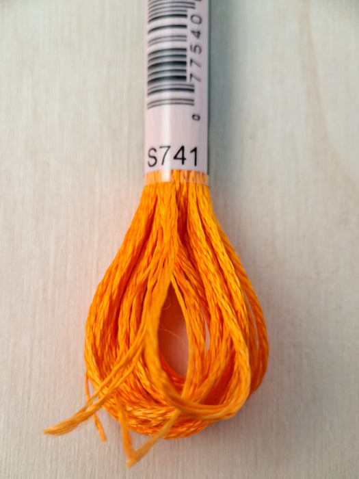 DMC Satin Thread- S741 (Mandarin)